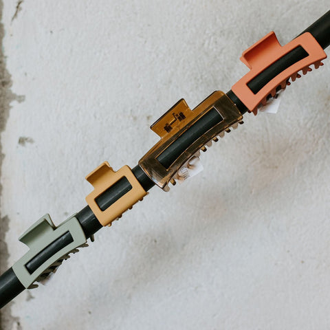 Assorted Claw Hair Clips - The Local Space