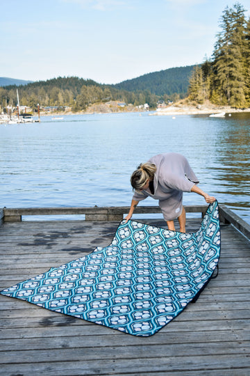 THE EXCURSION | Packable Picnic Blanket