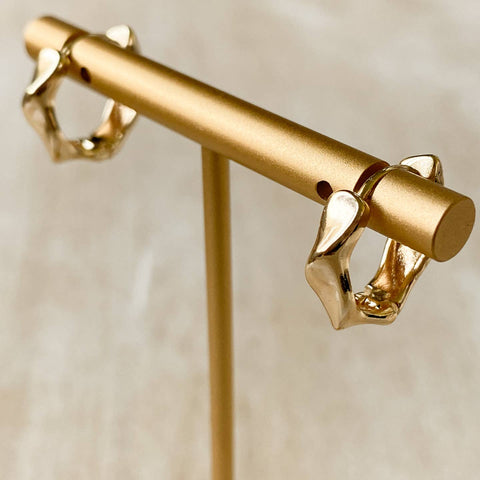 Chloe Hoops - The Local Space