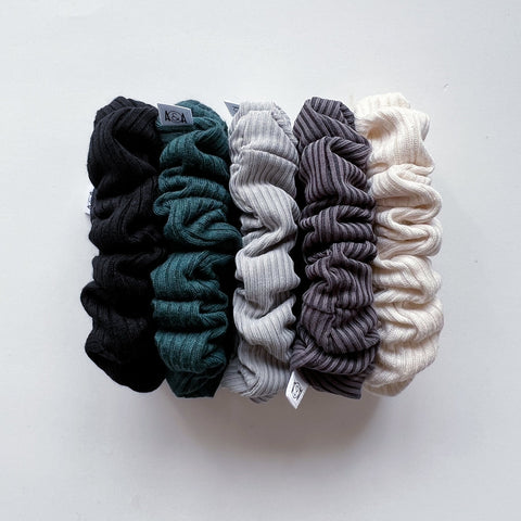 Ribbed Scrunchie