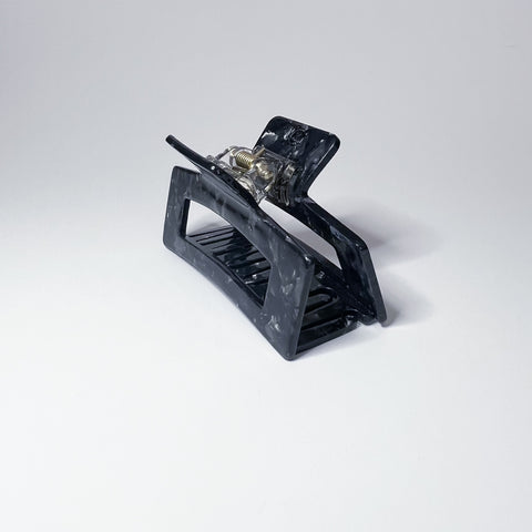 Midi Claw Clip - The Local Space