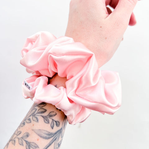 100% Silk Scrunchie