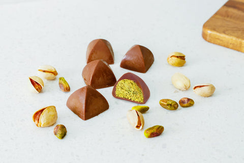 Milk Chocolate with Pistachio and Kunafa Box - The Local Space