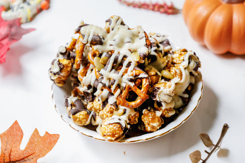 Pumpkin Spice Caramel Corn Crunch - The Local Space