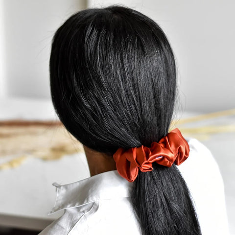 100% Silk Scrunchie