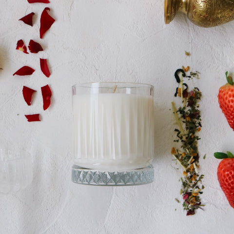 Auratae Berries & Bubbles Soy Candle - Strawberry, Champagne, Vanilla - The Local Space