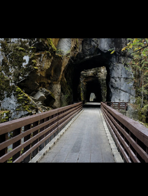 Othello Tunnels Magnet - Hope, BC