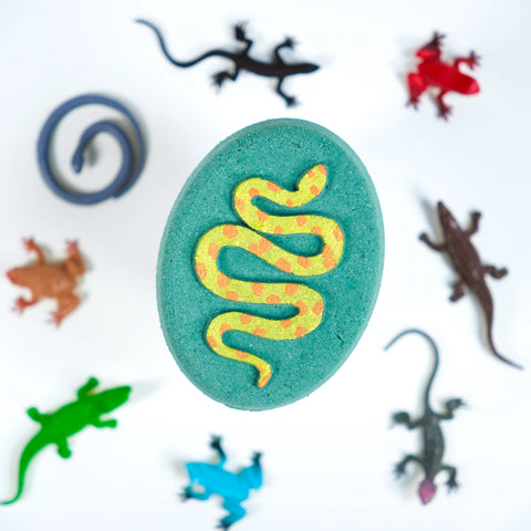 Rainforest Adventure Bath Bomb with Toy