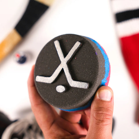 Hockey Puck Bath Bomb with Shoe Charm