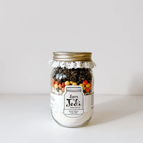 Jars by Jodi Reese’s Pieces Cookie Jar Mix – Mini (Makes 1 Dozen) - The Local Space