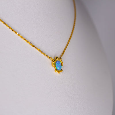 LumiTurtle Necklace - Gold Plated