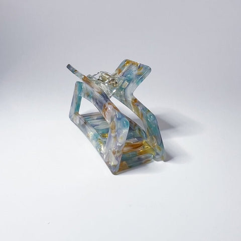 Antler and Acre Midi claw clip small hair clip for thin hair - The Local Space