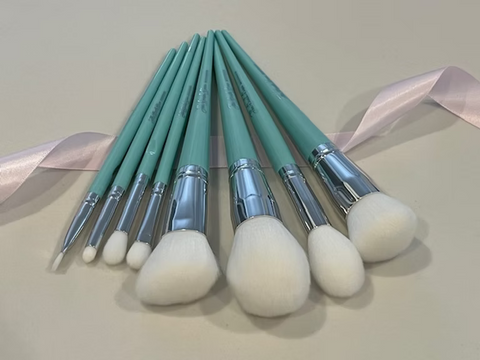 Tiffany Blue Make-Up Brush Set - 8 Piece Set