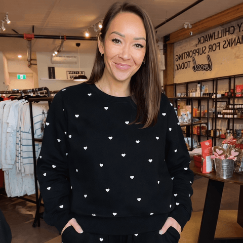 Tiny Heart Girlfriend Crew - The Local Space