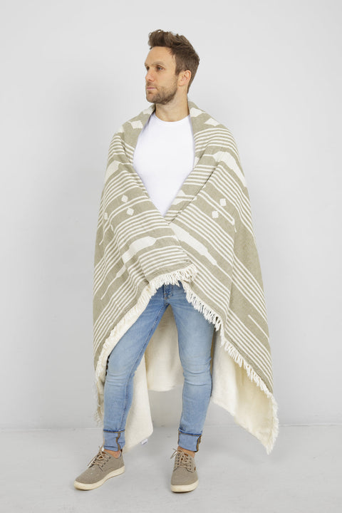 THE ARROW | Fleece Throw - The Local Space